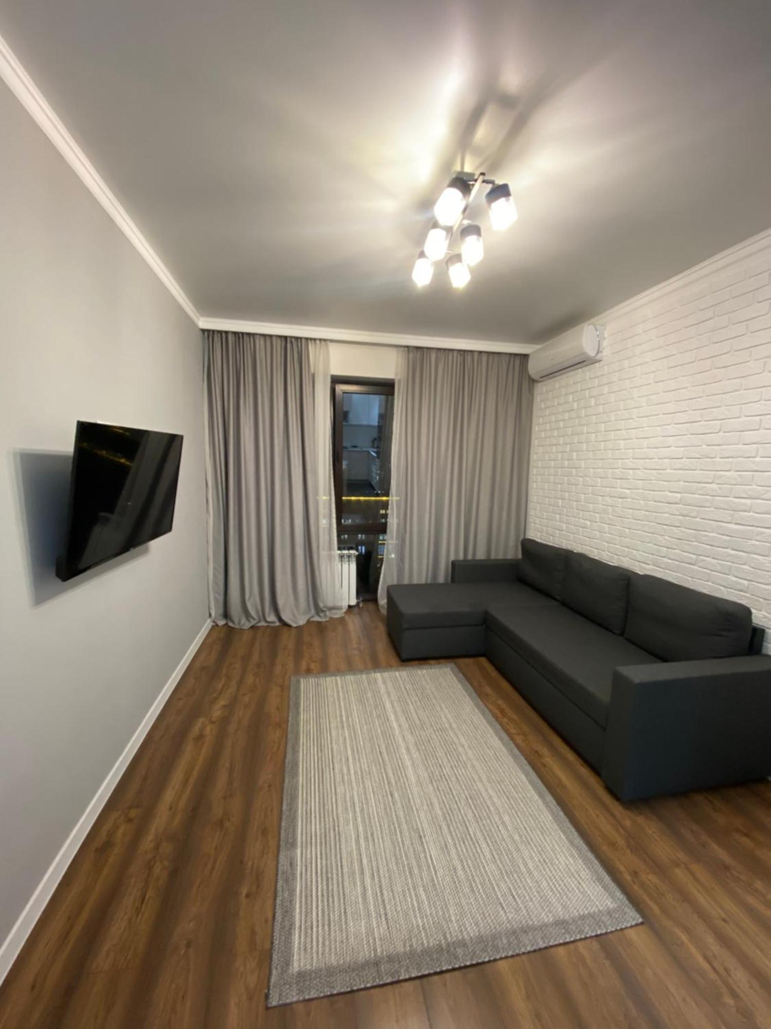 Квартира В Центре Алматы Exterior foto