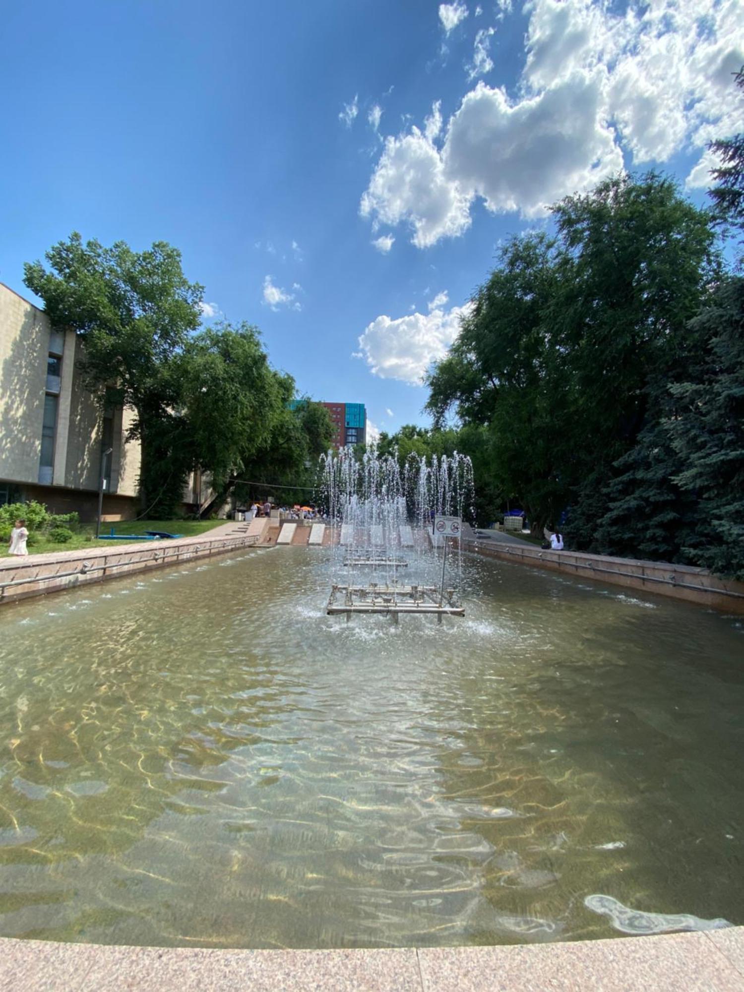 Квартира В Центре Алматы Exterior foto